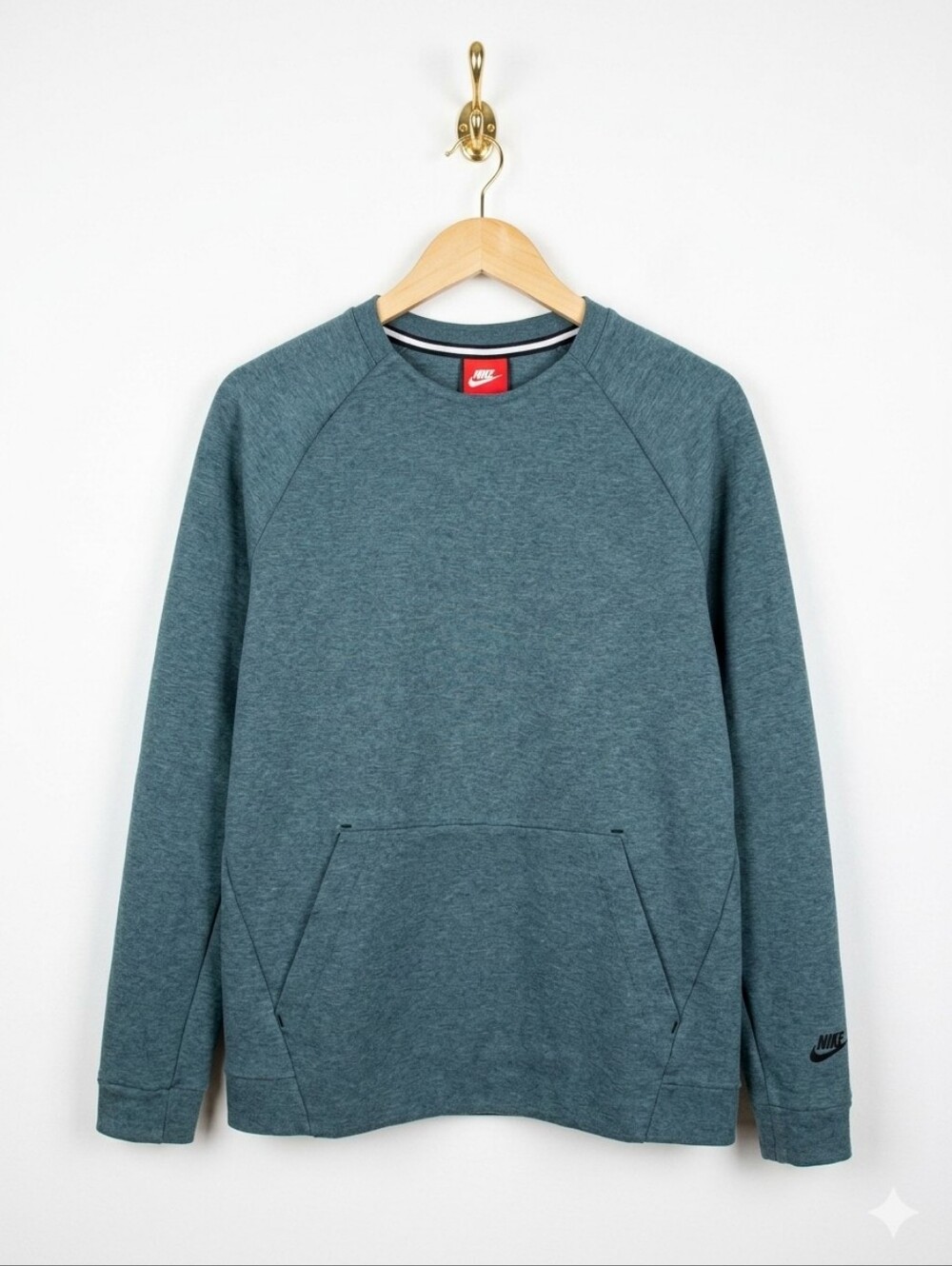 Nike Blue Crew Neck Kangaroo Pocket Sweatshirt Size Medium